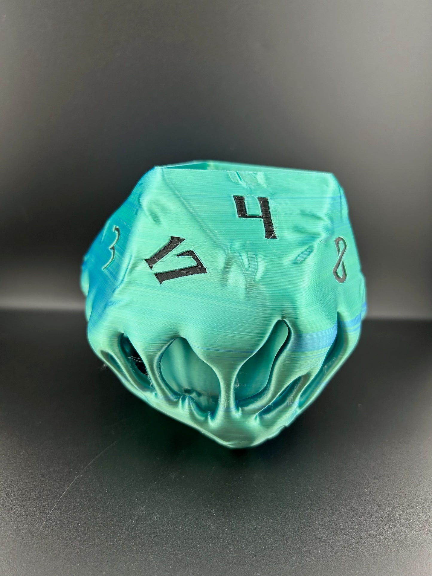 Mimic D20 Pot